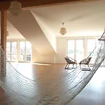 Allgaeu Schoenberger - Nachhaltige Design Bis 6 Personen, Indoor- & Outdoorspielplatz, Lagerfeuer, Broetchenservice Apartmán
