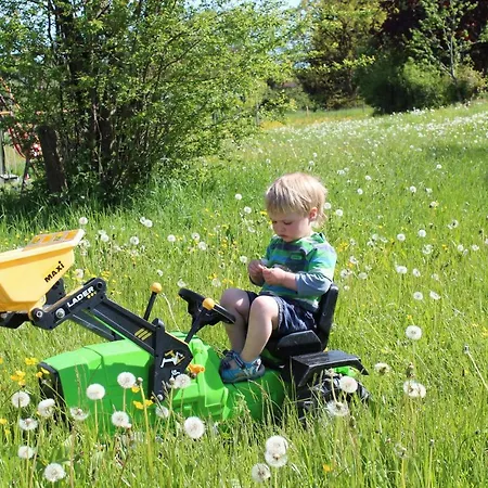 Allgaeu Schoenberger - Nachhaltige Design Bis 6 Personen, Indoor- & Outdoorspielplatz, Lagerfeuer, Broetchenservice