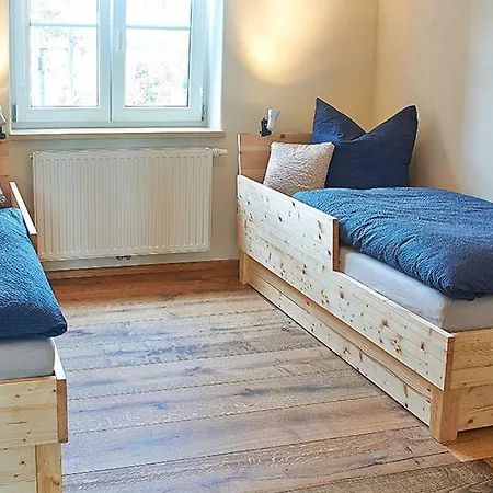 Allgaeu Schoenberger - Nachhaltige Design Bis 6 Personen, Indoor- & Outdoorspielplatz, Lagerfeuer, Broetchenservice * Argenbuhl