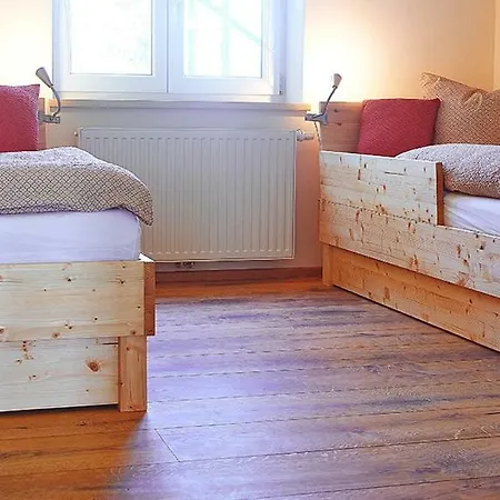 Allgaeu Schoenberger - Nachhaltige Design Bis 6 Personen, Indoor- & Outdoorspielplatz, Lagerfeuer, Broetchenservice Argenbuhl