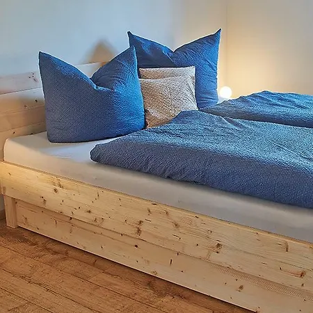 דירה Allgaeu Schoenberger - Nachhaltige Design Bis 6 Personen, Indoor- & Outdoorspielplatz, Lagerfeuer, Broetchenservice Argenbuhl